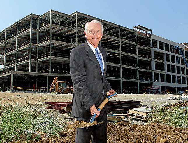 Figure 5: Kentucky’s Governor Steve Beshear puts his state’s Silver Shovel award to good use.