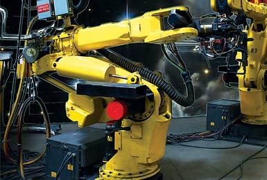 FANUC welding robots at Marlin Steel Wire Products; Credit: David Bohrer/National Association of Manufacturers