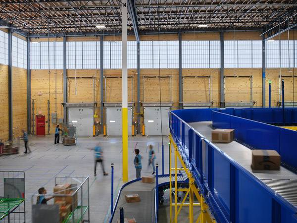 Amazon’s First Mass Timber Delivery Station-Image 6